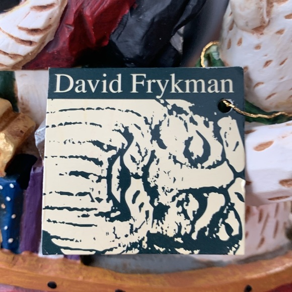 Vintage 1999 David Frykman Folk art Santa in Canoe with Polar Bear & Reindeer - Picture 12 of 12